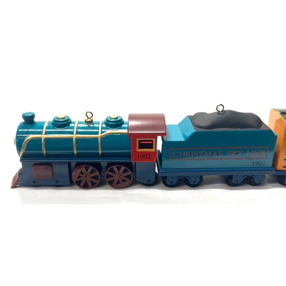 Hallmark Keepsake Ornament 1992 Christmas Sky Line Train Collection Locomotive & - Picture 2 of 9